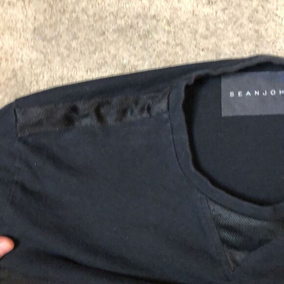 Sean John Tee with Jersey detail and stripes | Large - Picture 6 of 6